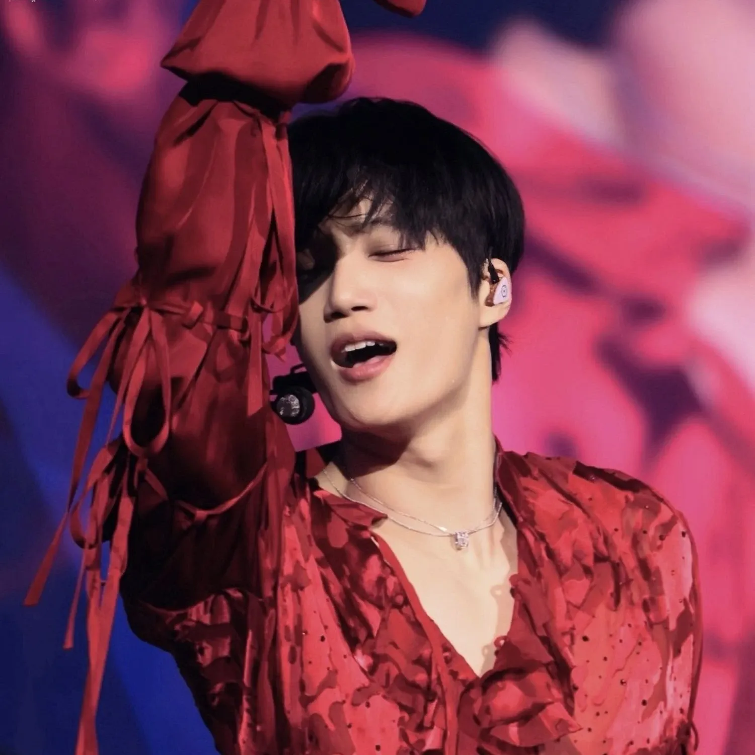 Behind-the-scenes cut of KAI