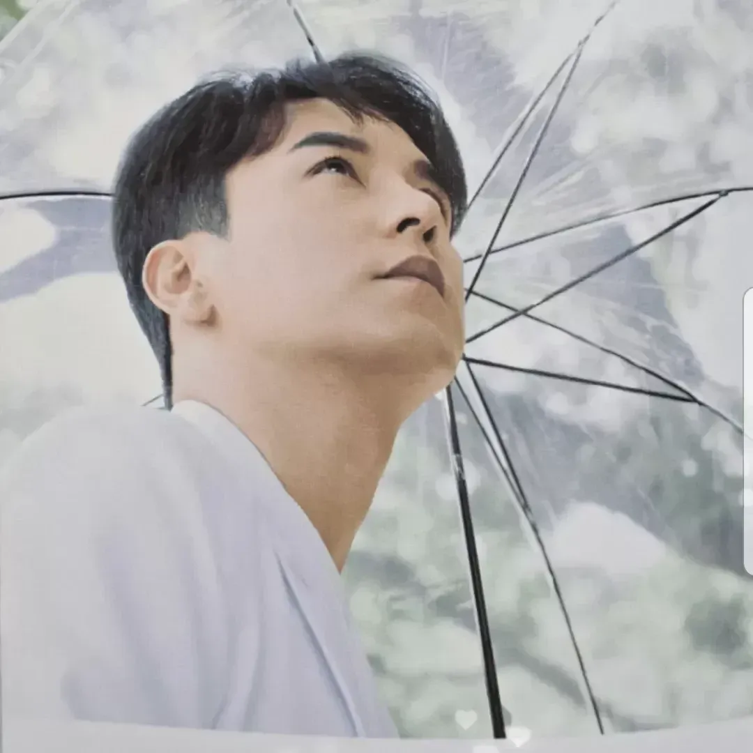 Foto kegiatan terbaru dari Jang Minho