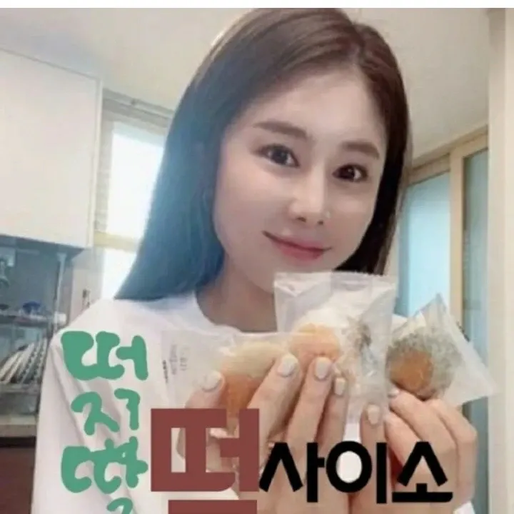Foto kegiatan terbaru dari Kim Soyou