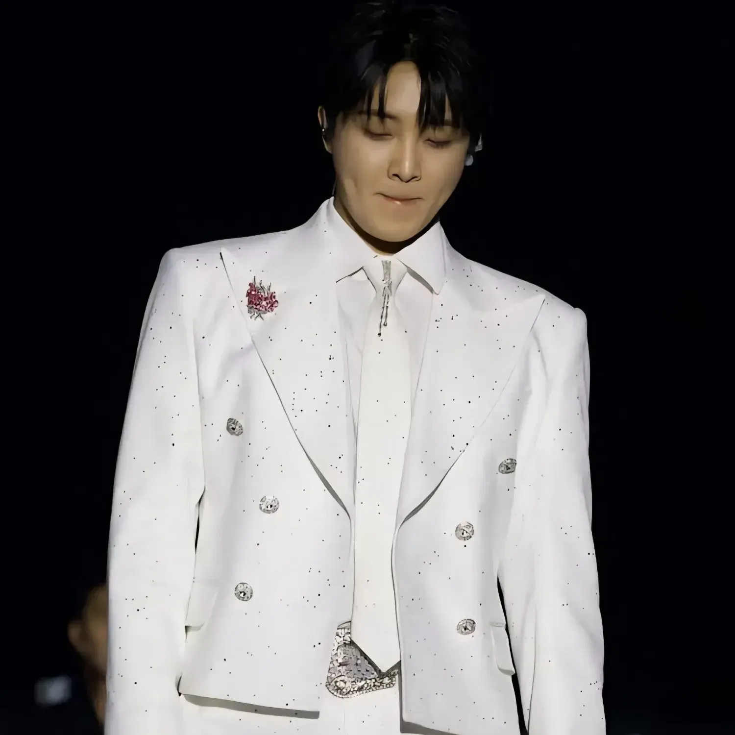 Latest photo of Hwang Yunsung