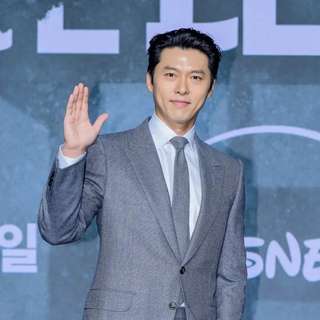현빈의 최신 사진