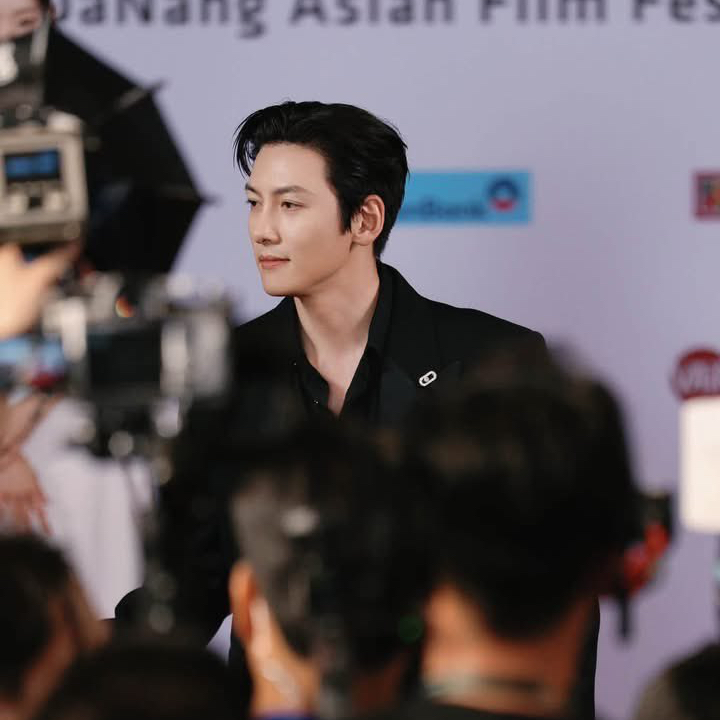 Recent activity shot of Ji Changwook