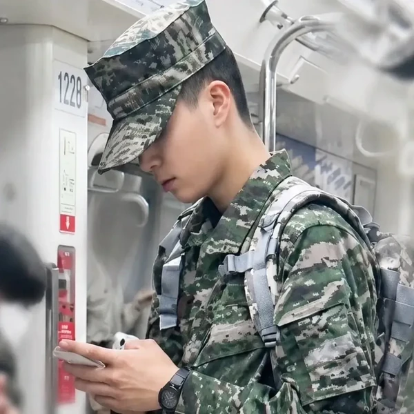 Popular profile photo of Jeong Dongwon loved by fans