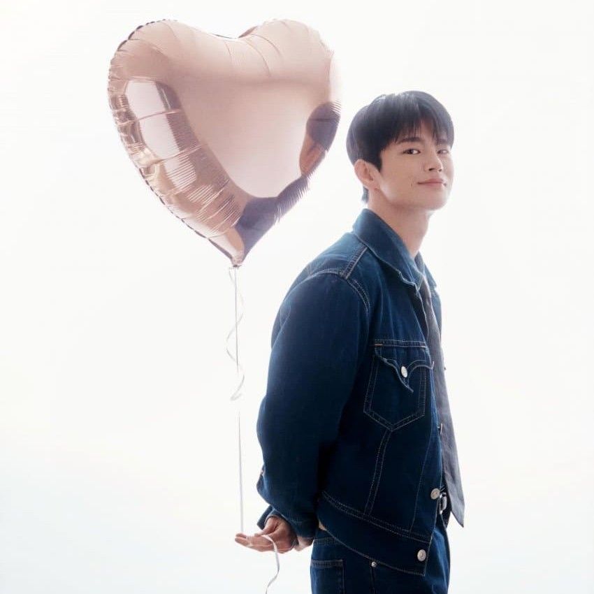 Latest photo of Seo Inguk