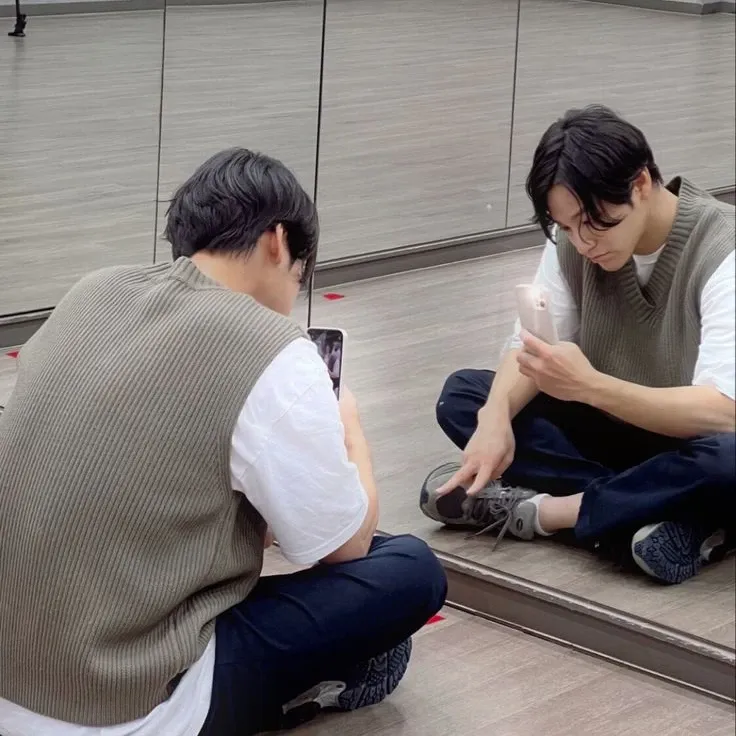 A moment captured by a fan of Kim Bum