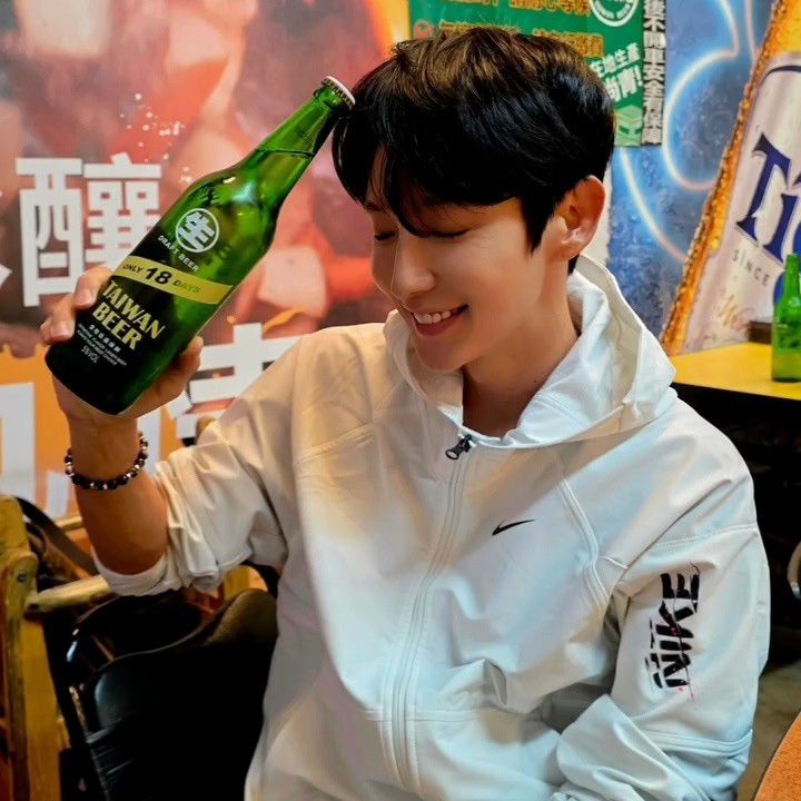 Latest photo of Lee Joongi