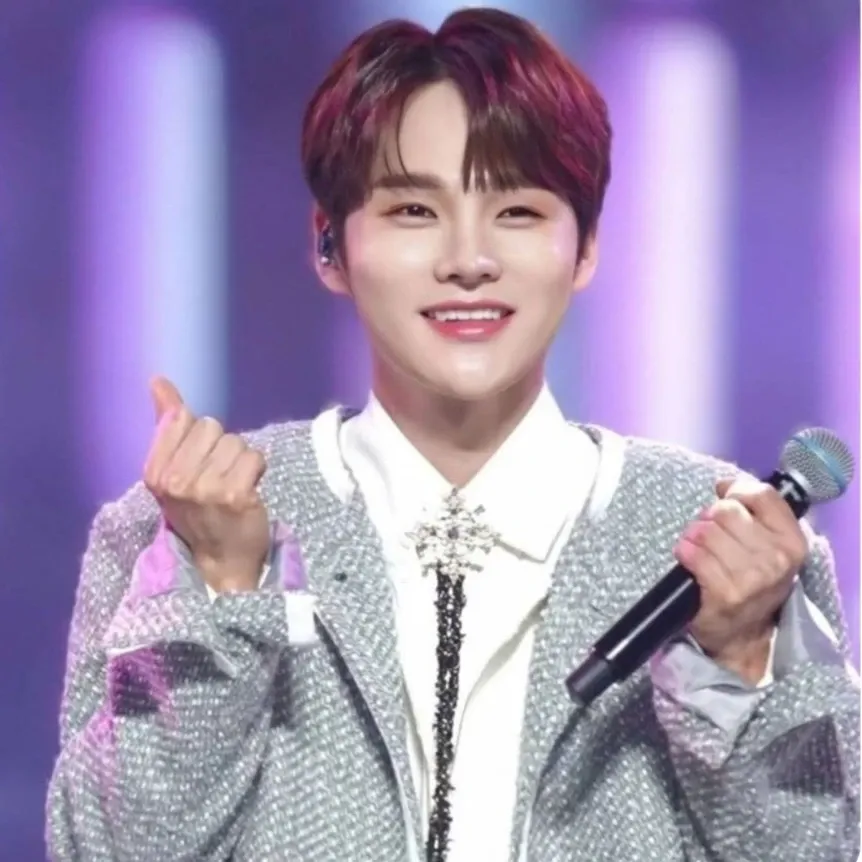 Foto terbaru dari Park Seojin