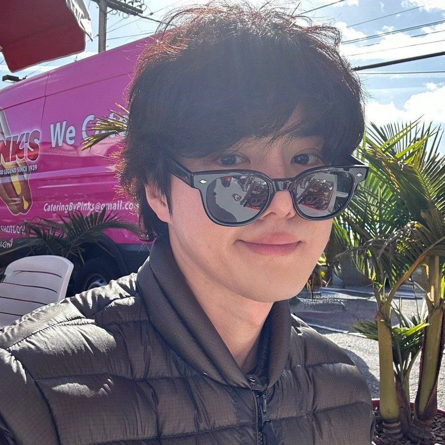 Recent activity shot of Suho