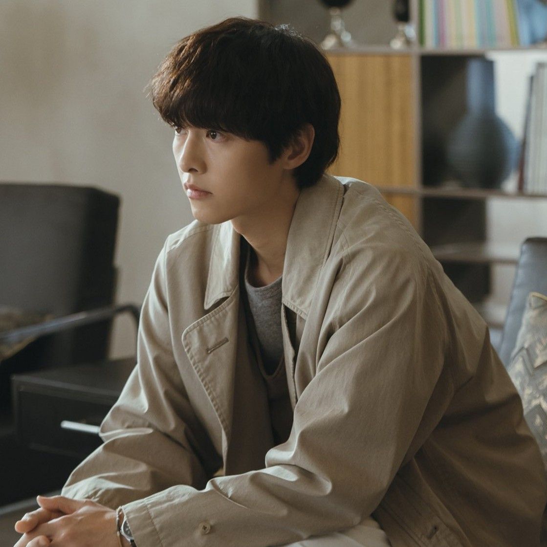 ソン・ジュンギの最近の活動ショット