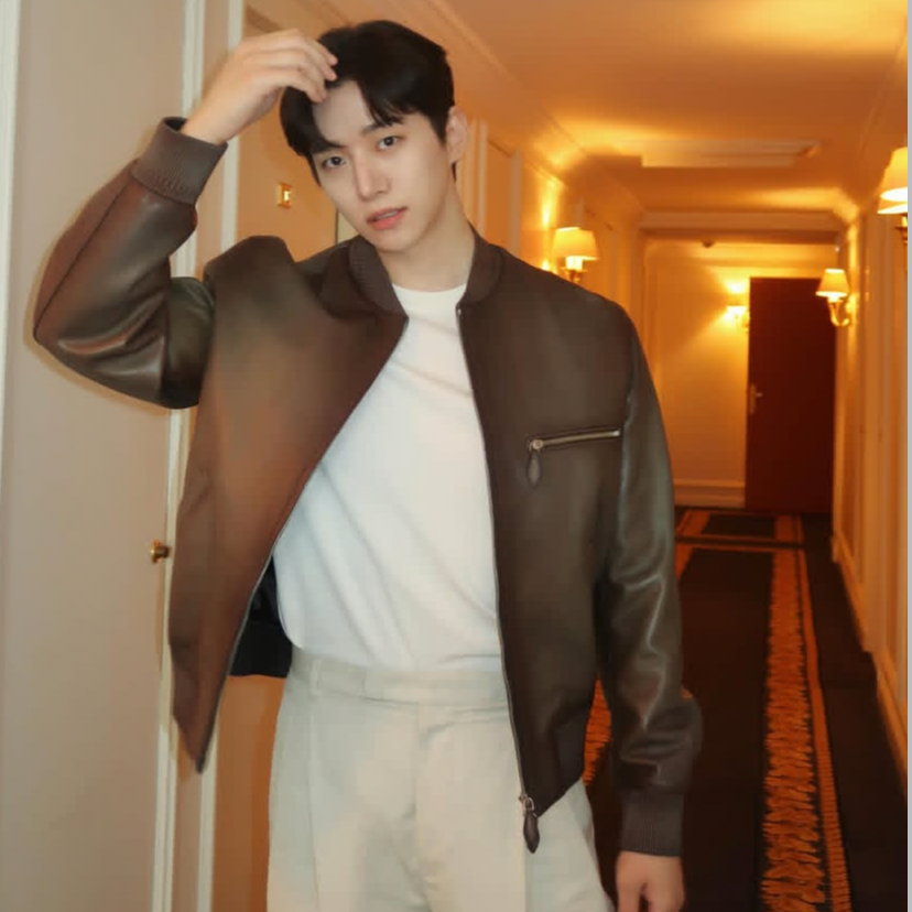 Latest photo of Lee Junho