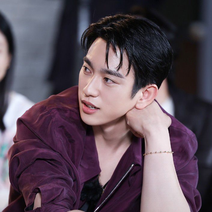 朴珍榮的最新照片