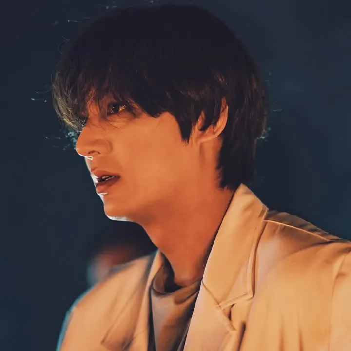 Behind-the-scenes cut of Lee Minho