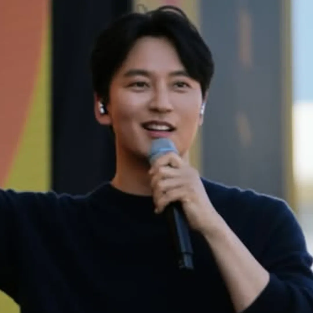 Latest photo of Kim Namgil