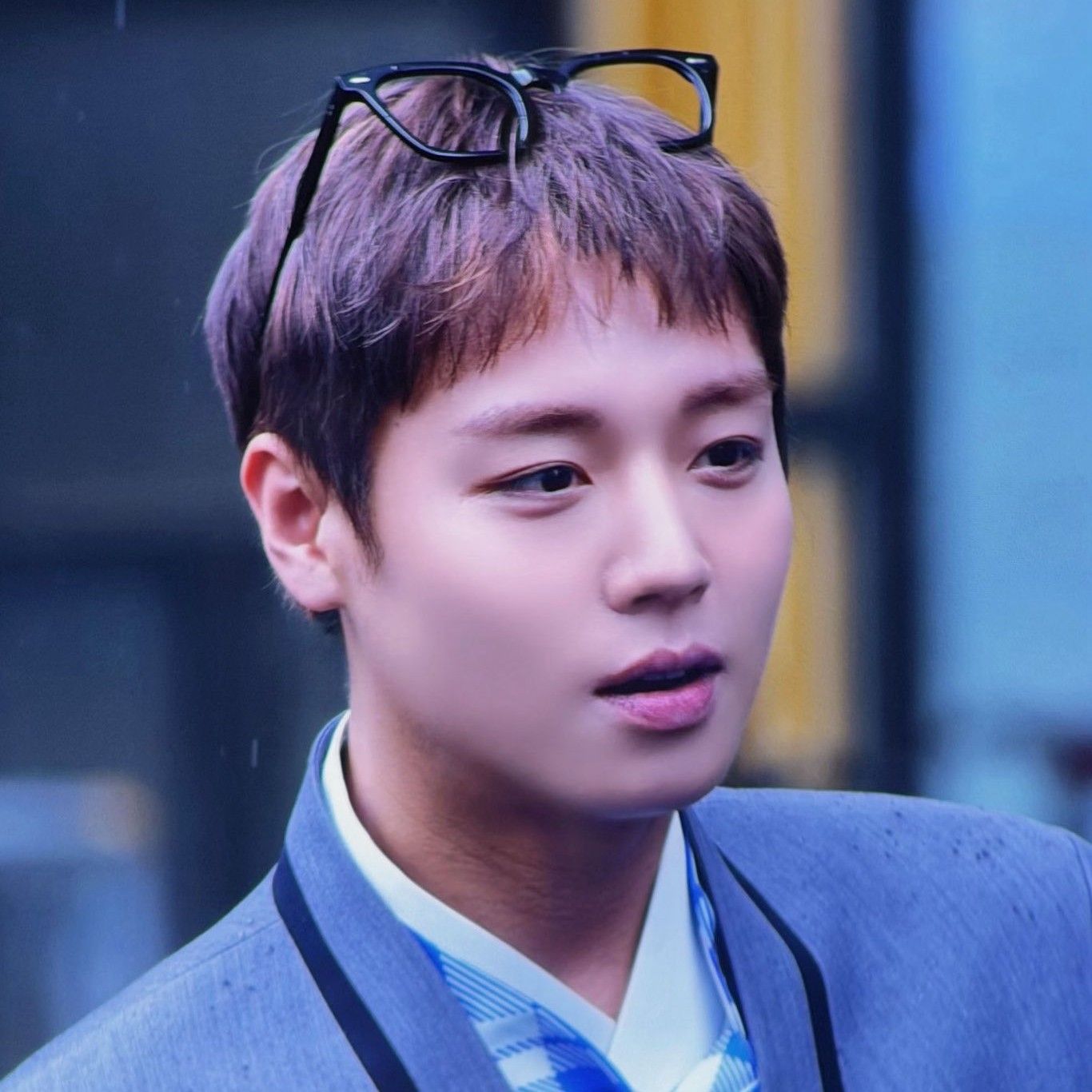 Latest photo of Park Jihoon