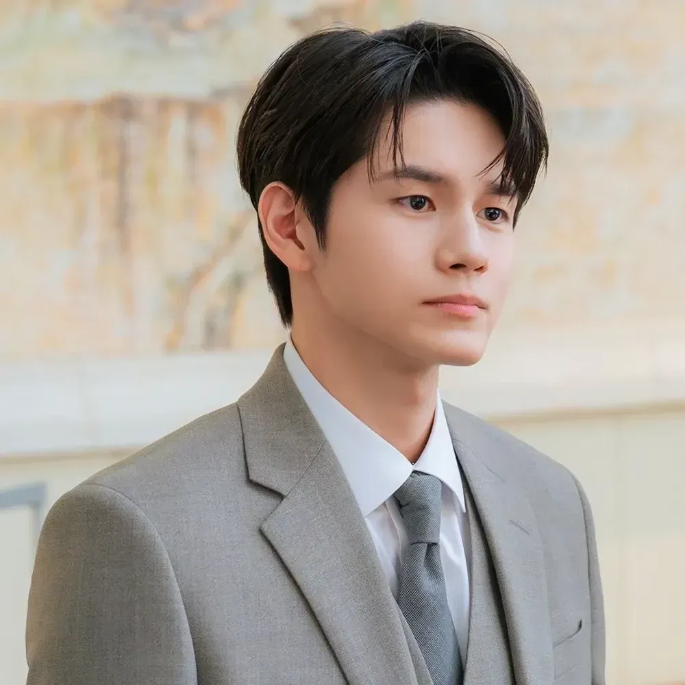 옹성우 최근 활동샷