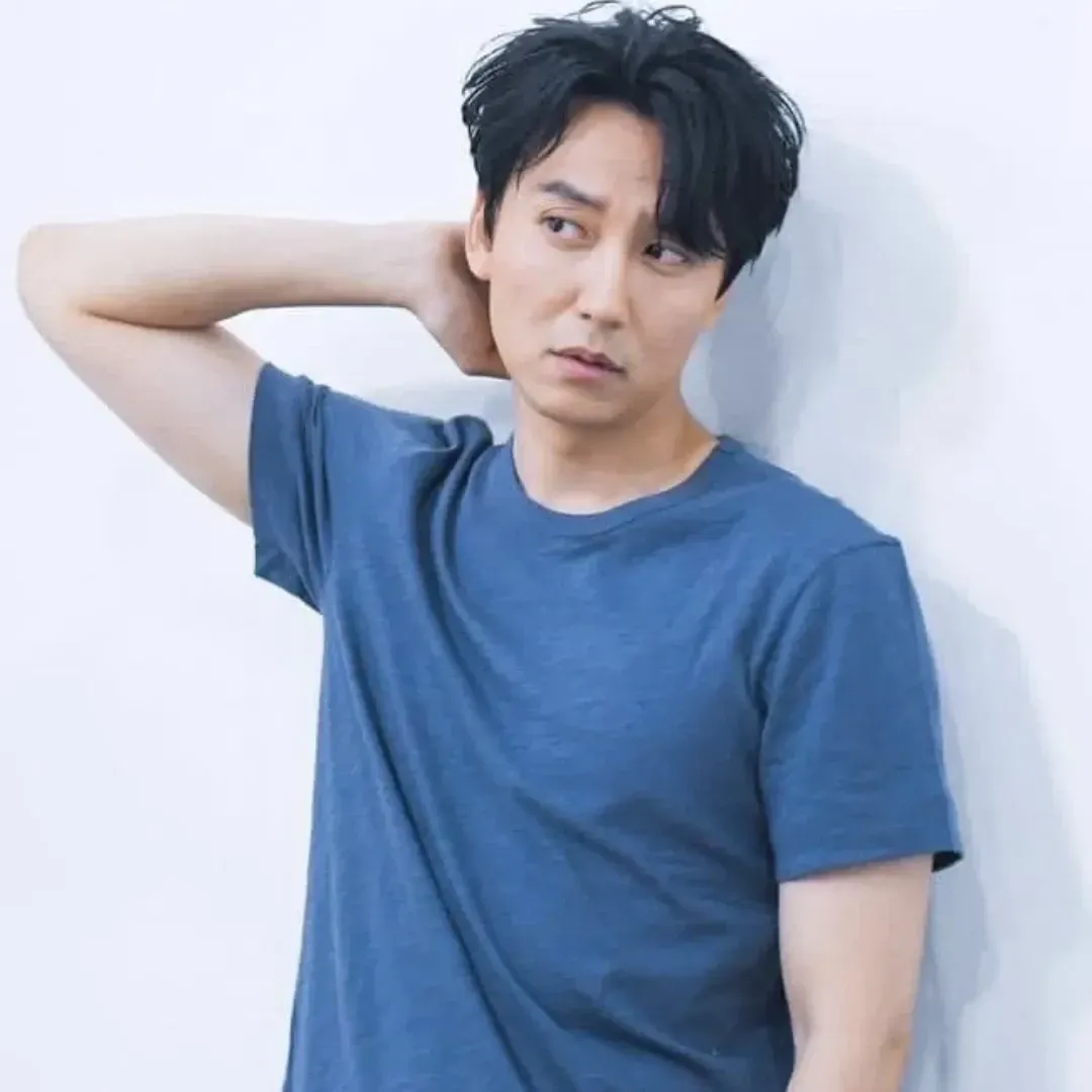 Recent activity shot of Kim Namgil