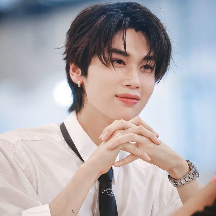 Behind-the-scenes cut of Dunk Natachai Boonprasert