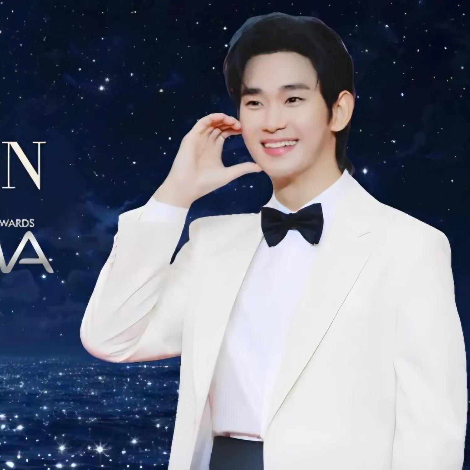 Explosively popular post in Choeaedol Celeb community