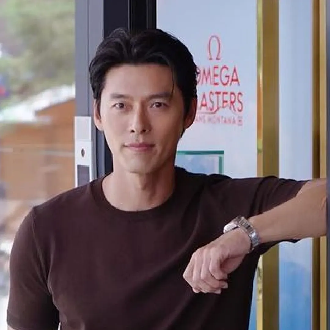 Momen yang diabadikan oleh penggemar Hyun Bin