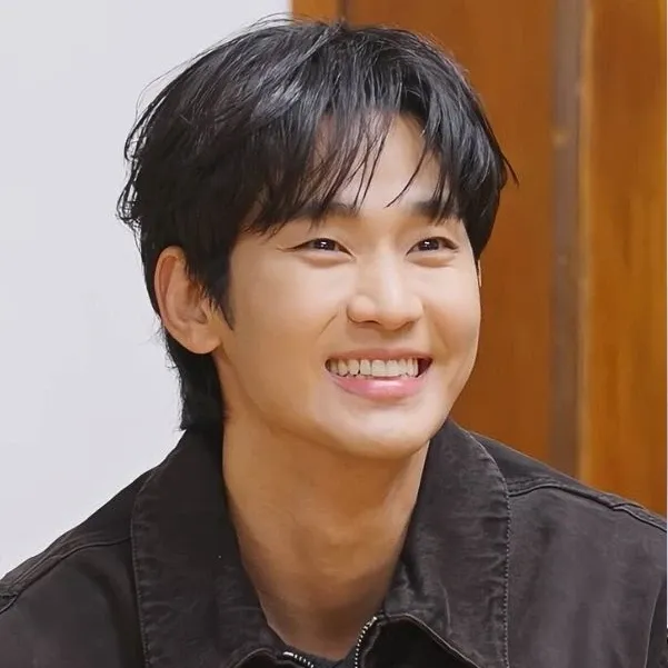 Latest photo of Kim Soohyun