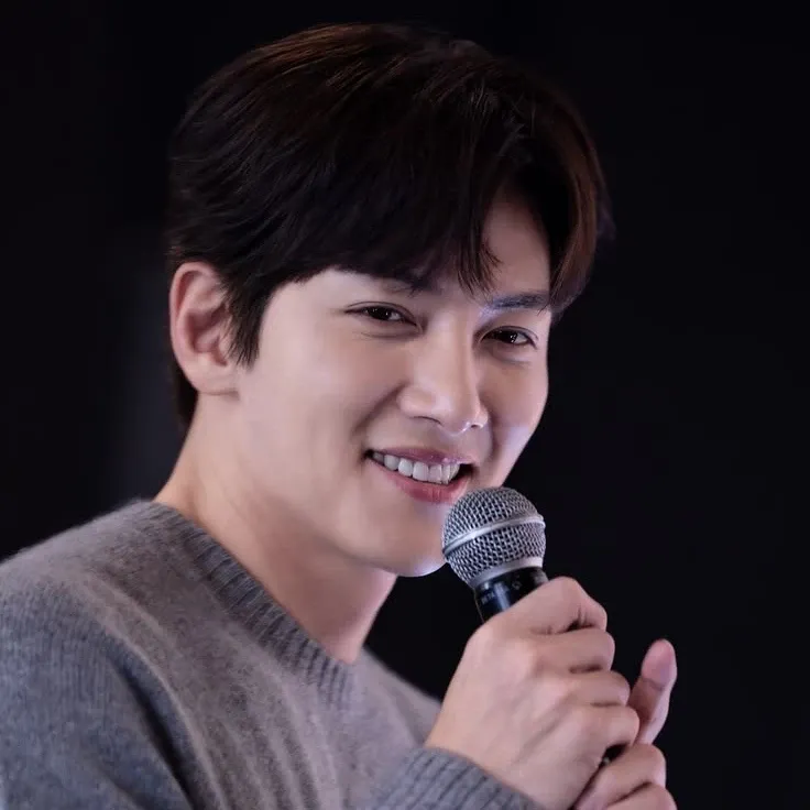 Latest photo of Ji Changwook