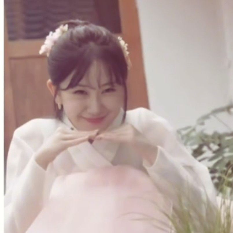 チョン・ユジンのビハインドカット