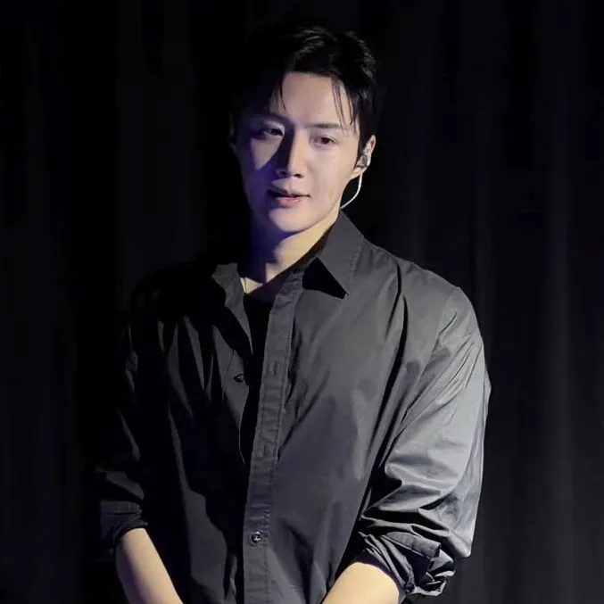 김선호 최근 활동샷