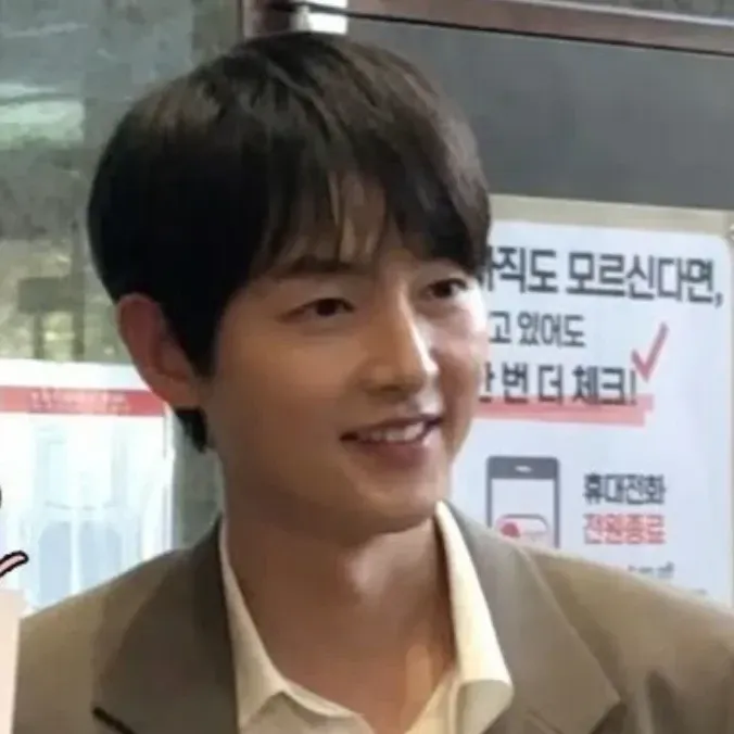 송중기의 비하인드 컷