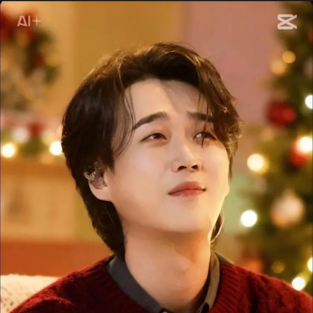 Behind-the-scenes cut of Hwang Youngwoong