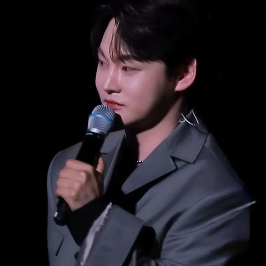 박서진 최근 활동샷