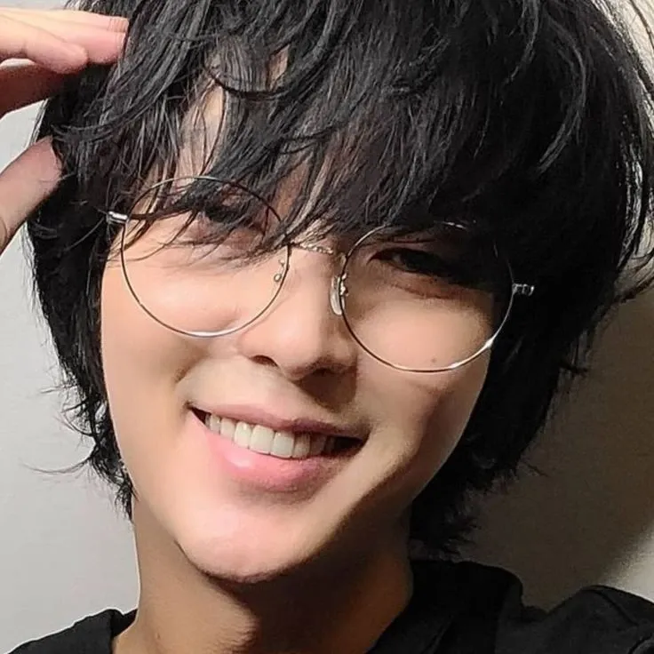 Recent activity shot of Lee Joongi