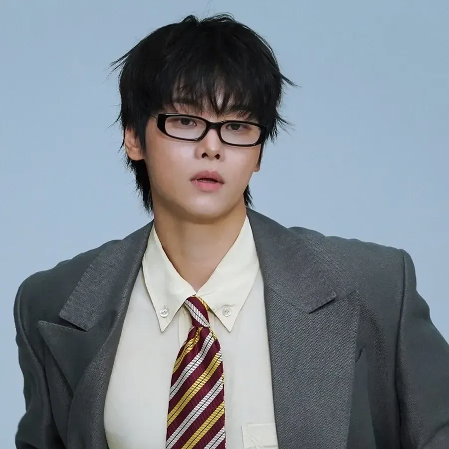 Recent activity shot of Cha Hakyeon (N)