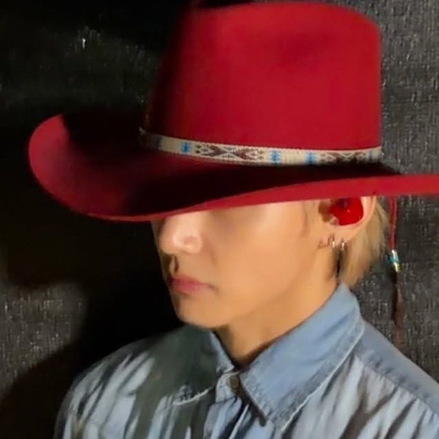A moment captured by a fan of Kim Taehyung (V)