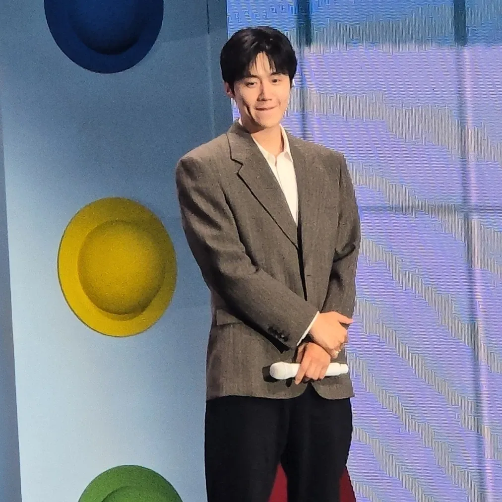 김선호의 비하인드 컷