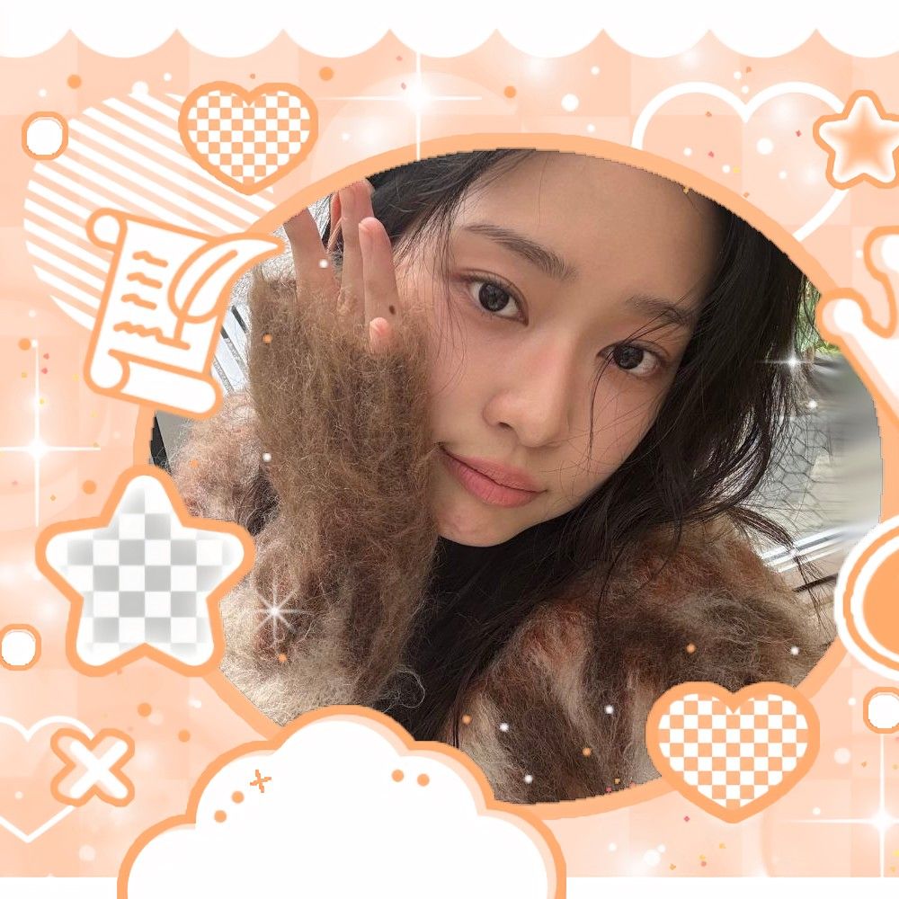 Recent activity shot of Kim Minju