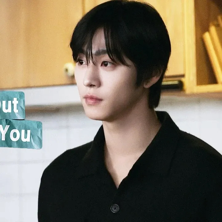 Behind-the-scenes cut of Ahn Hyoseop