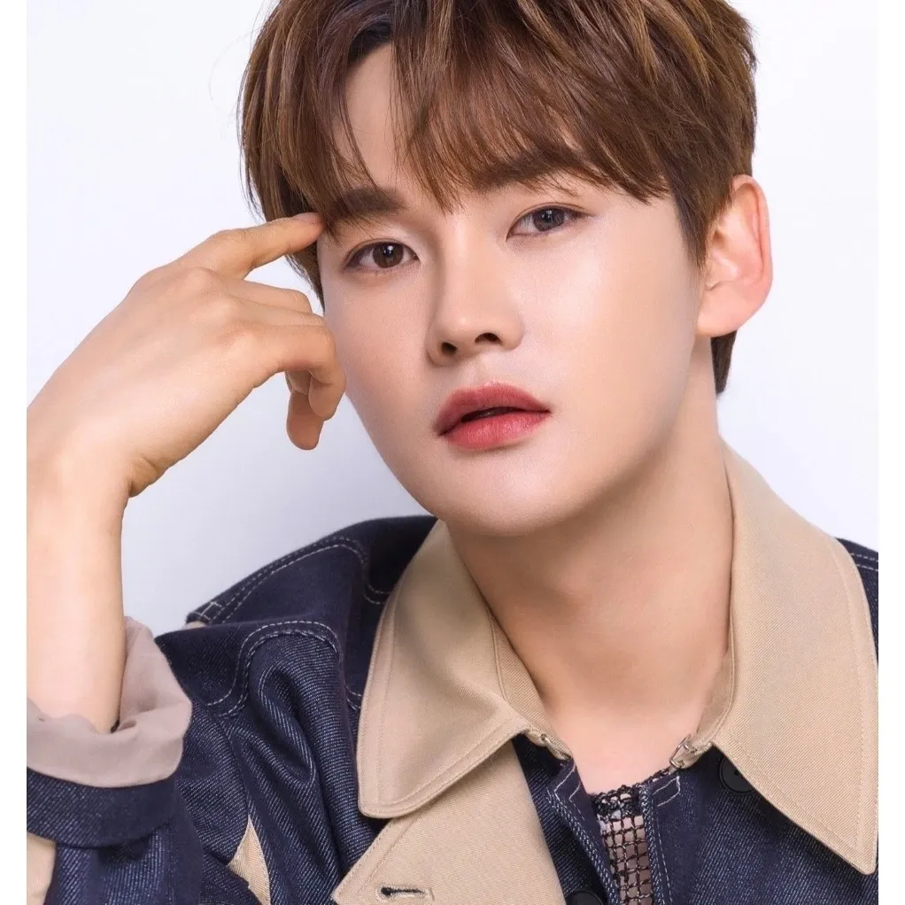 Cuplikan di balik layar dari Park Seojin