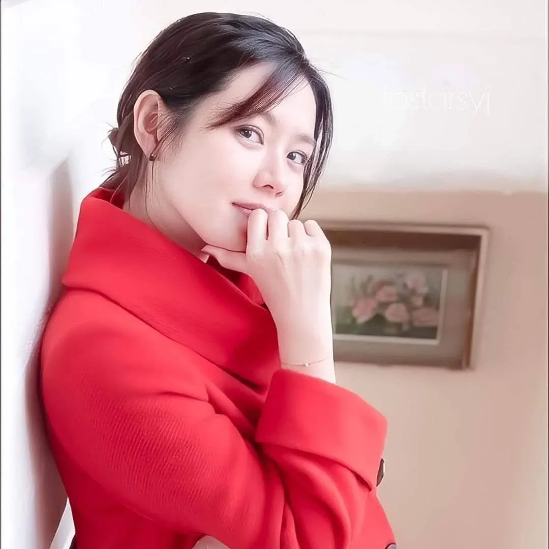 孙艺珍的最新照片