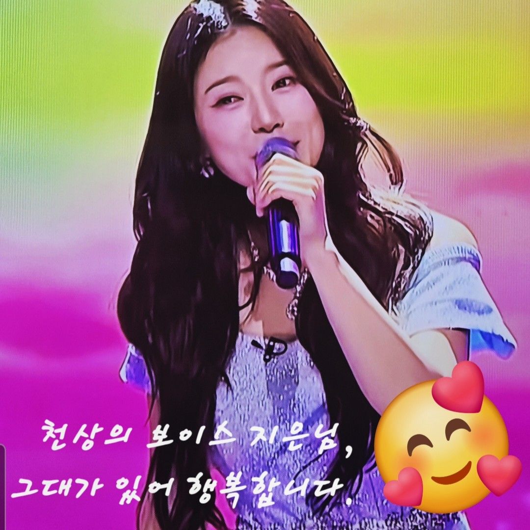 粉丝拍下的杨志恩瞬间