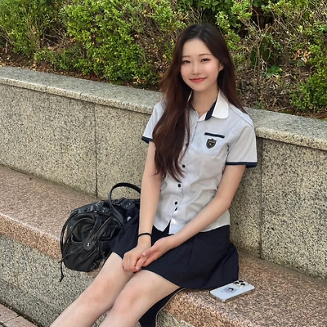 Recent activity shot of Jung Seojoo