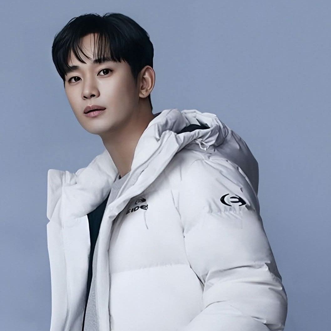 Recent activity shot of Kim Soohyun