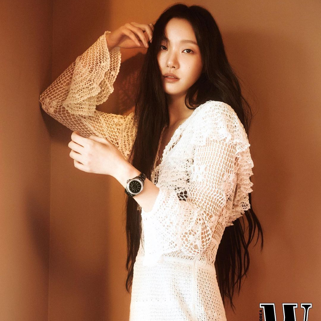 キム・ゴウンのビハインドカット