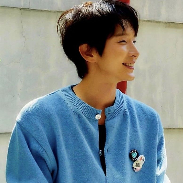 Recent activity shot of Lee Joongi