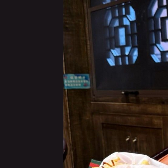 A moment captured by a fan of Bona