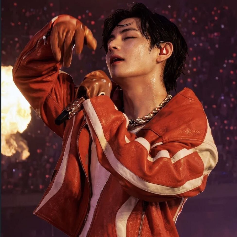 A moment captured by a fan of Kim Taehyung (V)