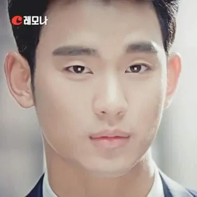 ファンが撮影したキム・スヒョンの瞬間