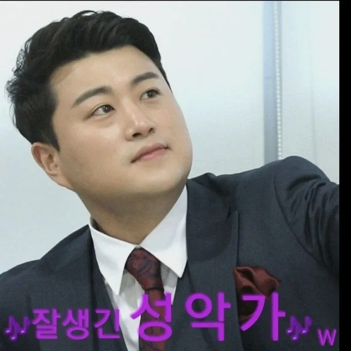 Behind-the-scenes cut of Kim Hojoong