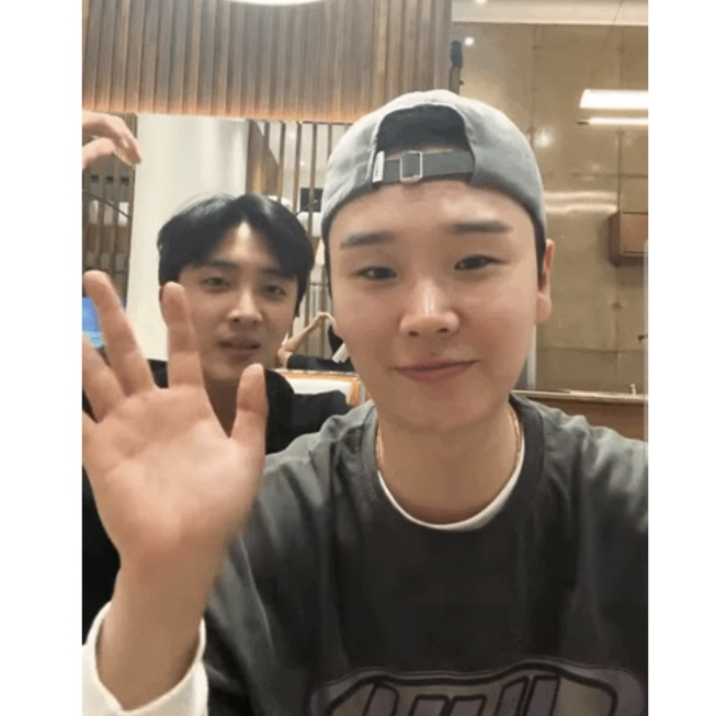 Recent activity shot of Song Minjun
