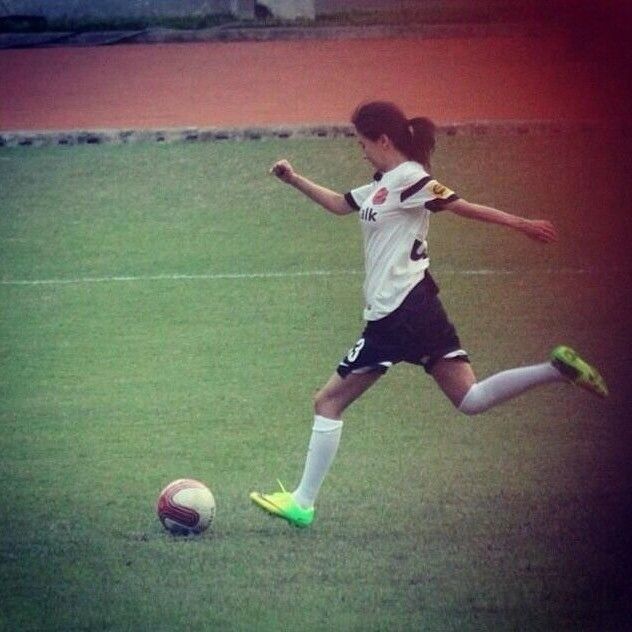 粉丝拍下的宋智孝瞬间