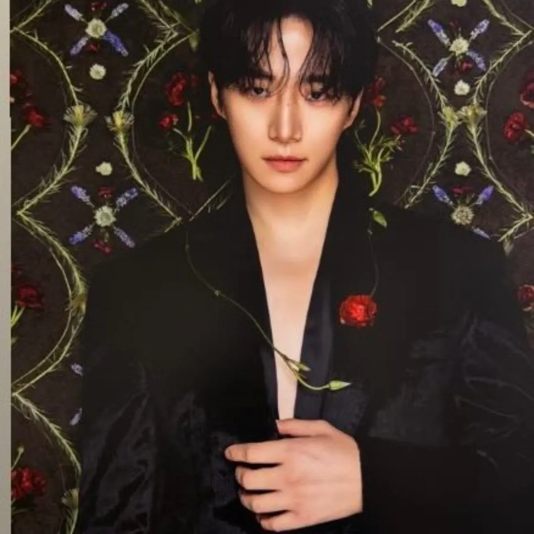 Cuplikan di balik layar dari Lee Junho